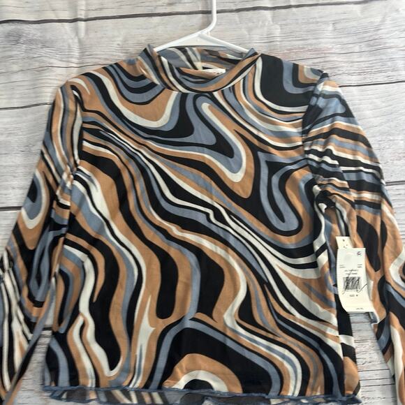 Vanilla star nwt long sleeve top size med - Picture 2 of 2